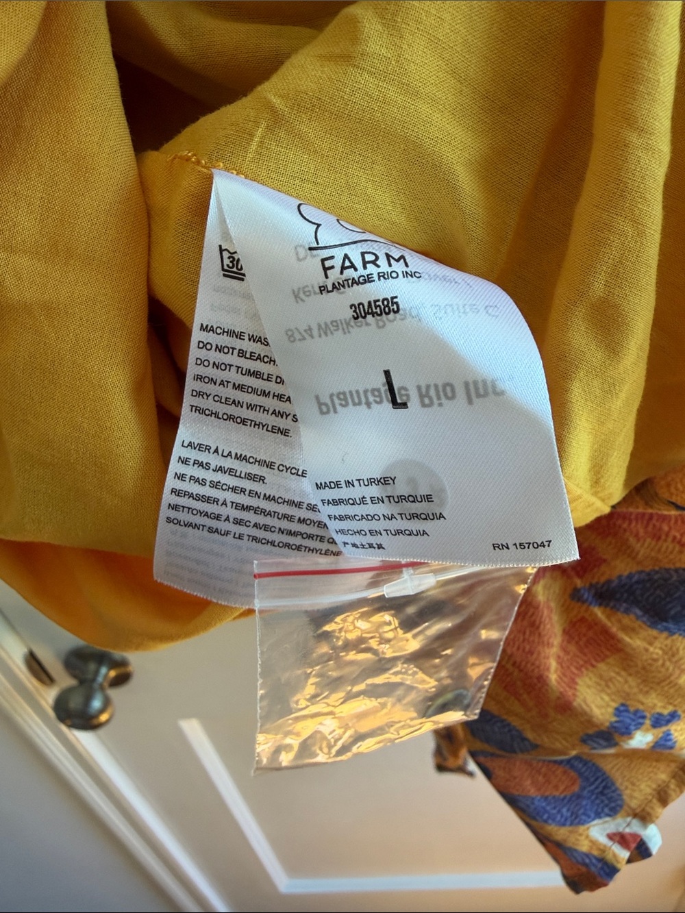 FARM Rio 💛 Pineapple Flower Mini Dress Yellow Large NWT - Picture 10 of 13